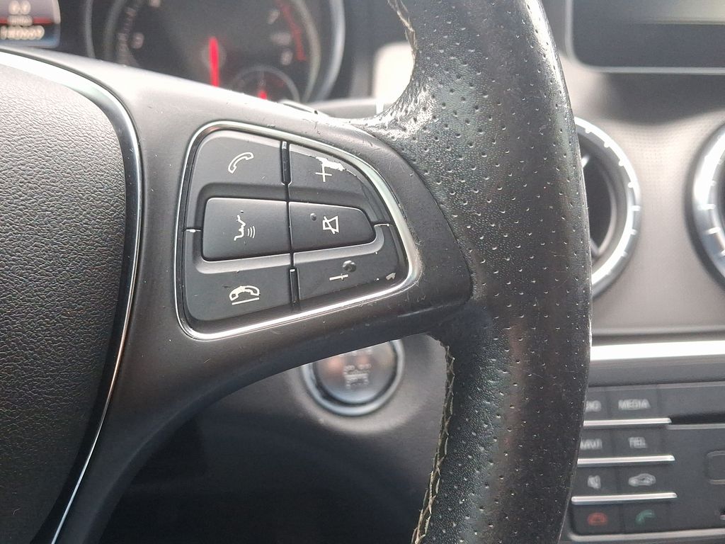 2017 Mercedes-Benz CLA 250 22