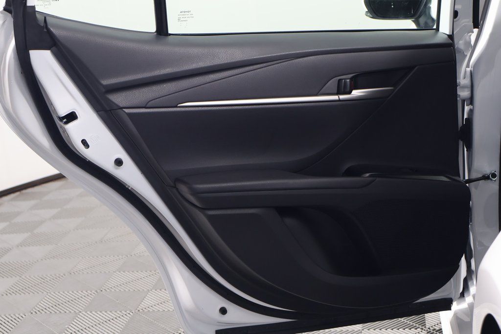 Thumbnail: 2025 Toyota Camry - 13