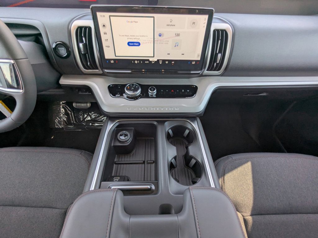 2025 Ford Expedition Active MAX