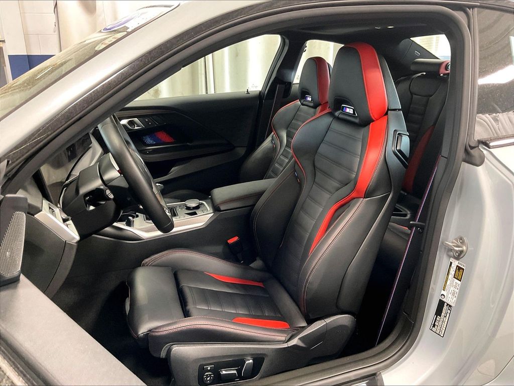 2025 BMW M2 — photo 10