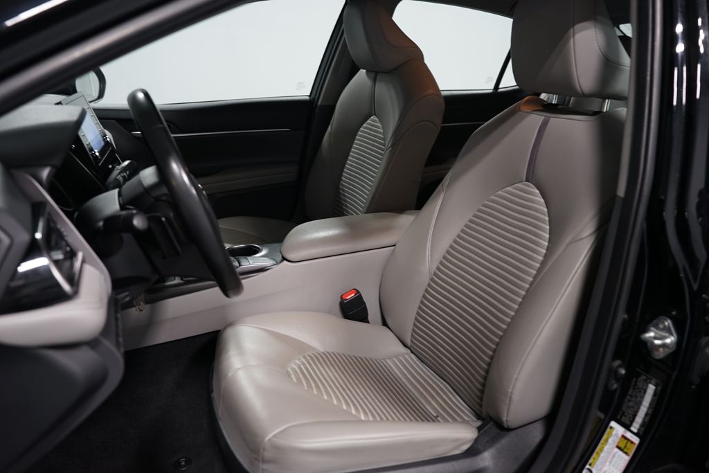 Thumbnail: 2024 Toyota Camry - 6