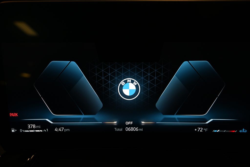 2025 BMW X1 xDrive28i 26