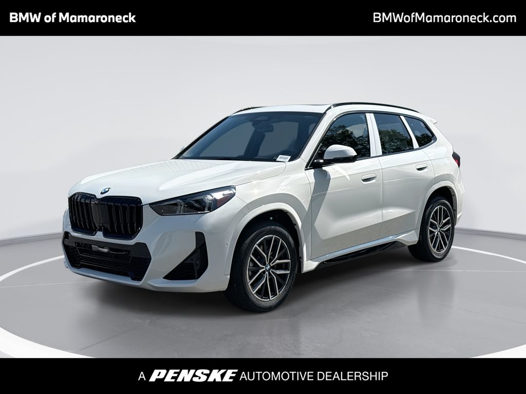 Thumbnail: 2027 BMW X1 - 1
