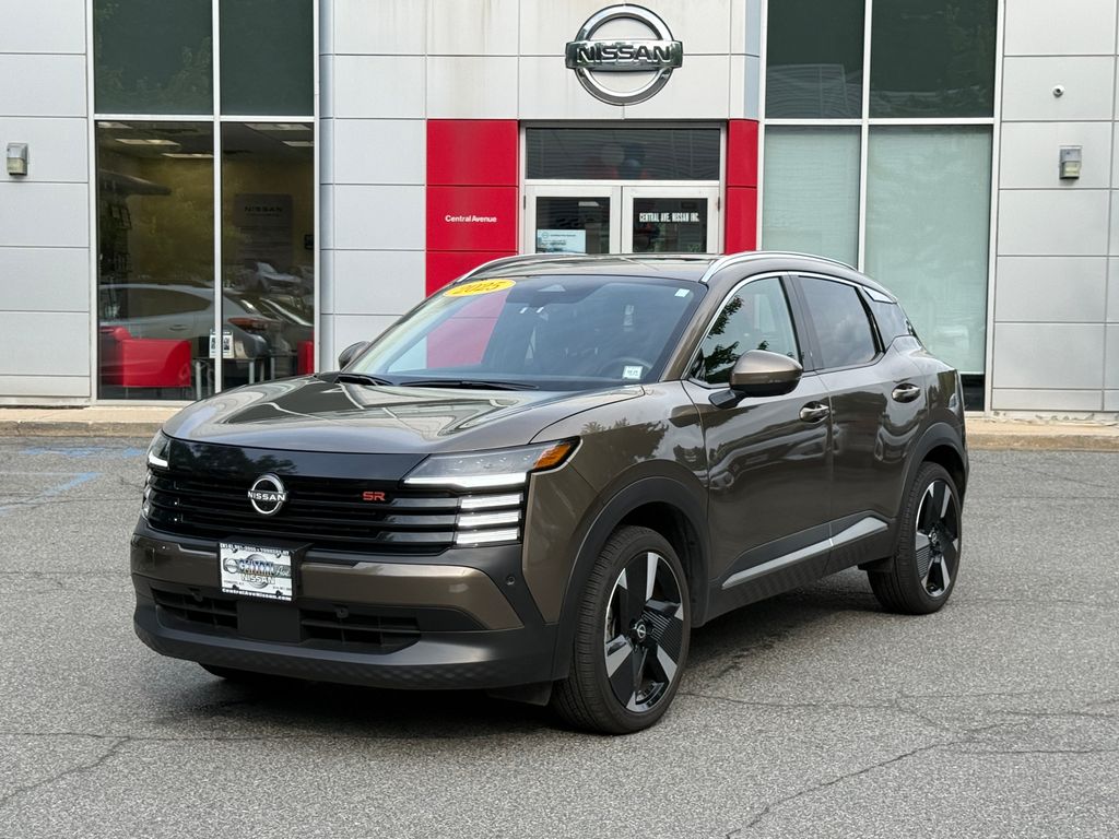 Brown (Canyon Bronze Metallic) 2025 Nissan Kicks SUV / Crossover All-Wheel Drive Continuously Variable Transmission