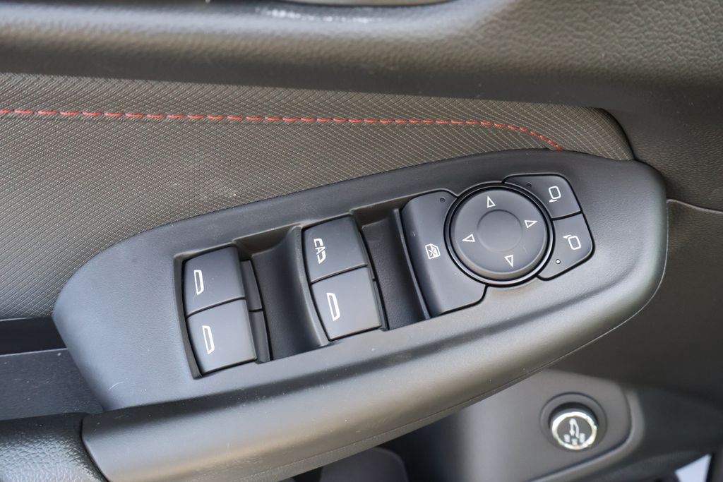 Thumbnail: 2026 Chevrolet TrailBlazer - 18