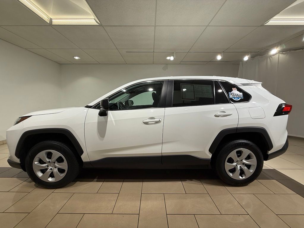 Thumbnail: 2025 Toyota RAV4 - 2