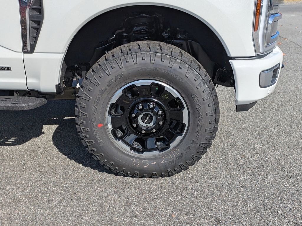 2026 Ford F-250 Platinum