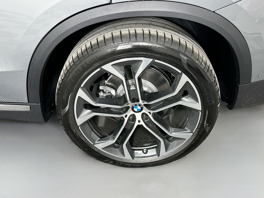 Thumbnail: 2026 BMW X5 - 23