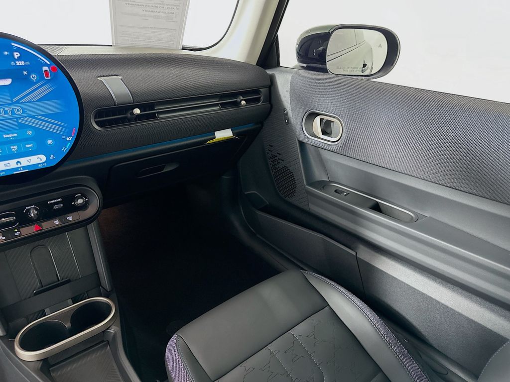 Thumbnail: 2025 MINI Cooper - 23