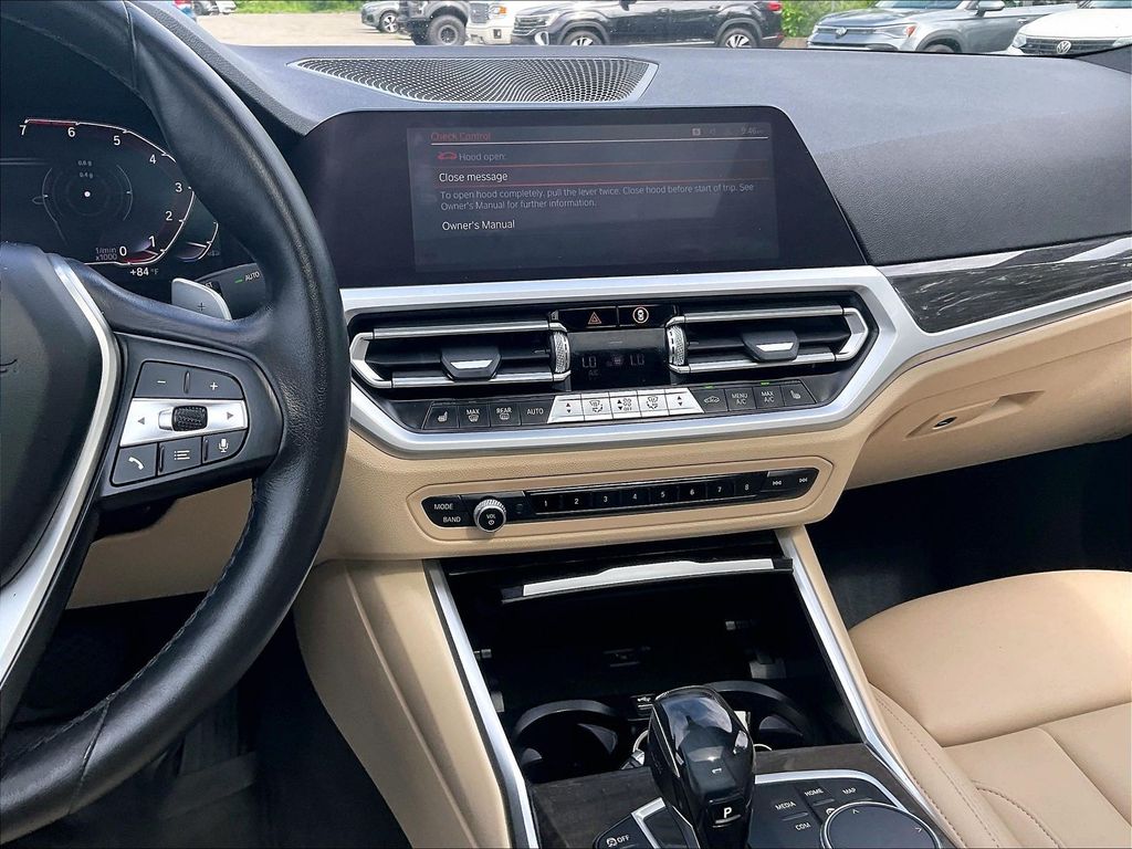 2019 BMW 3 Series — photo 18