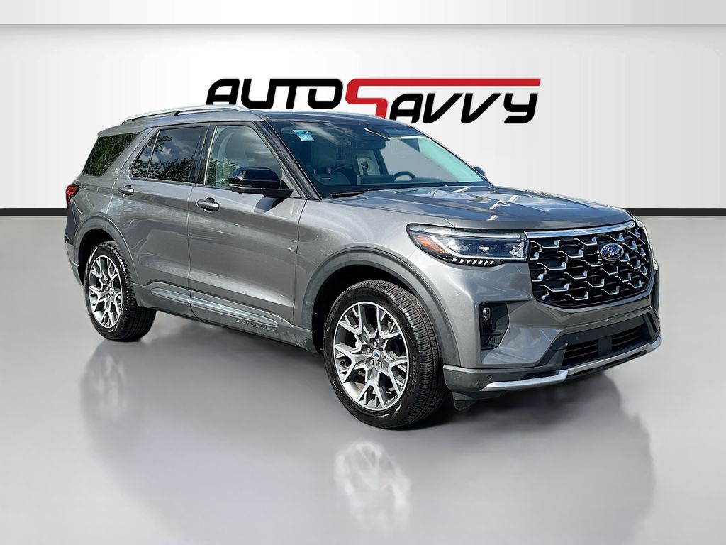 2025 Ford Explorer Platinum 4WD (PL535)'s photo