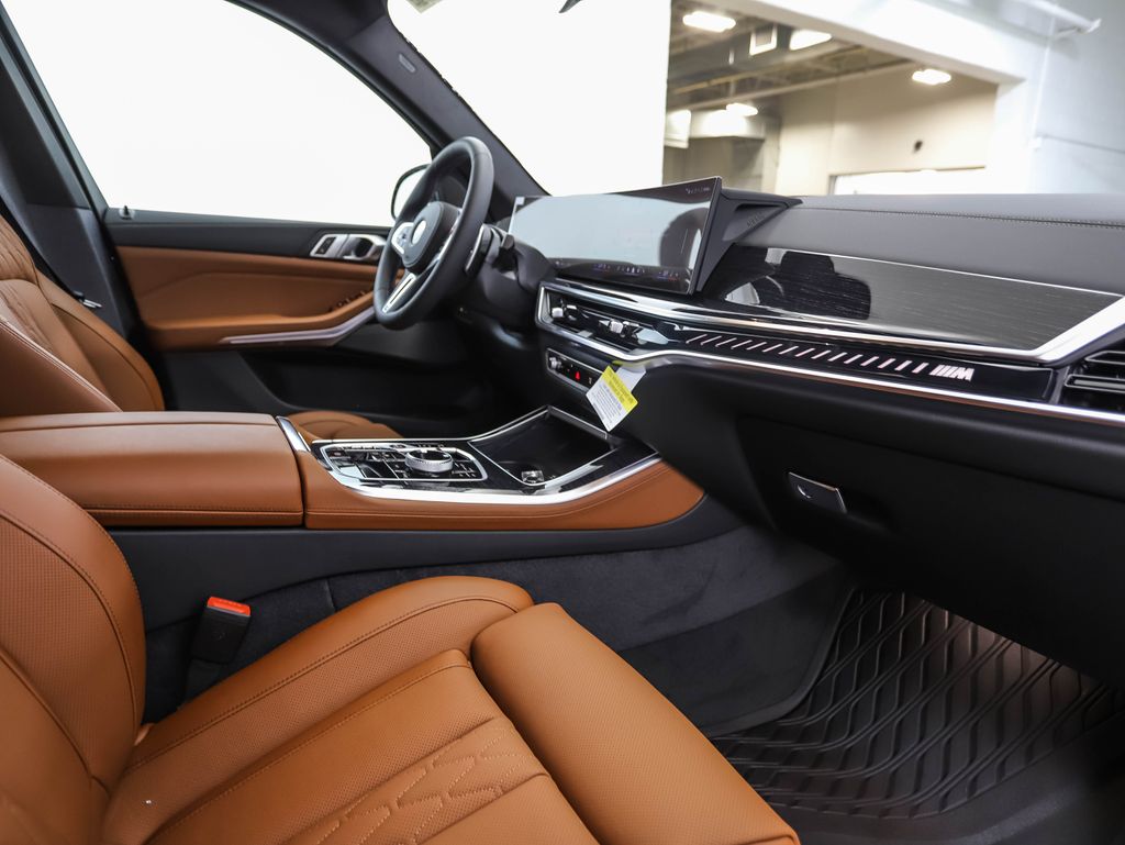 Thumbnail: 2026 BMW X5 - 30