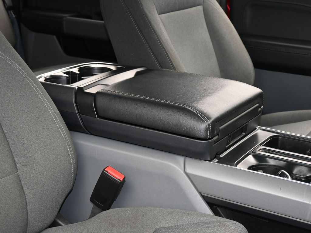 Used 2024 Red Metallic Ford XLT image 56