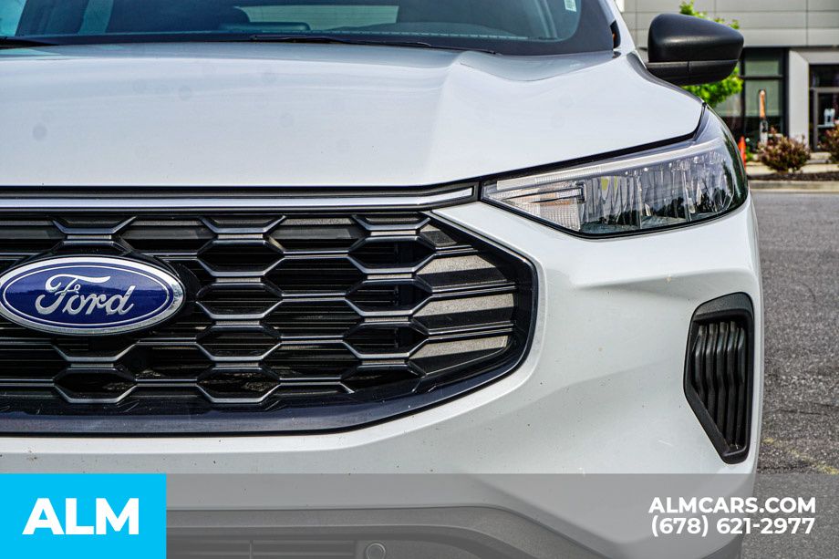 2026 Ford Escape ST-Line - Photo 12