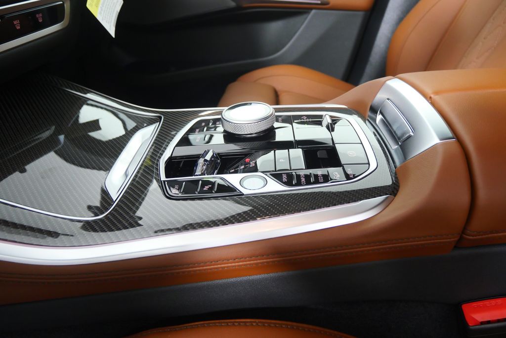 Thumbnail: 2026 BMW X5 - 22