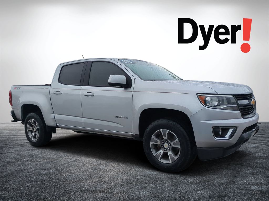 Silver Ice Metallic 2019 Chevrolet Colorado Pickup Truck Four-Wheel Drive 8-Speed Automatic