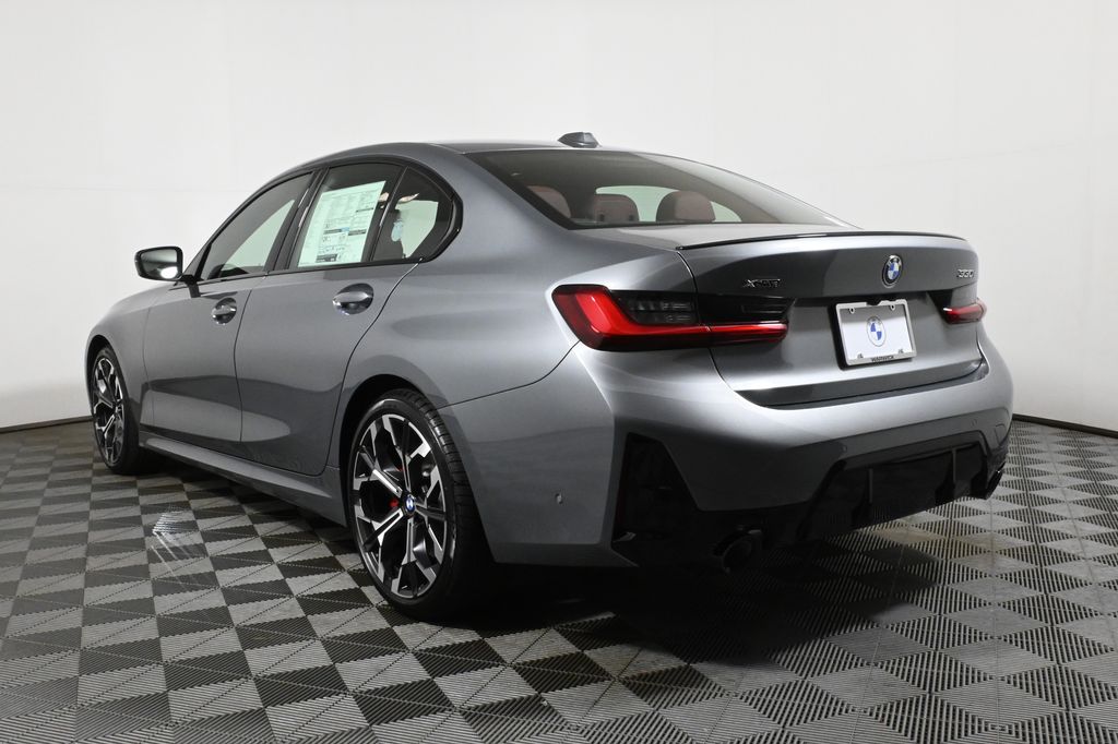 Thumbnail: 2026 BMW 3 Series - 5