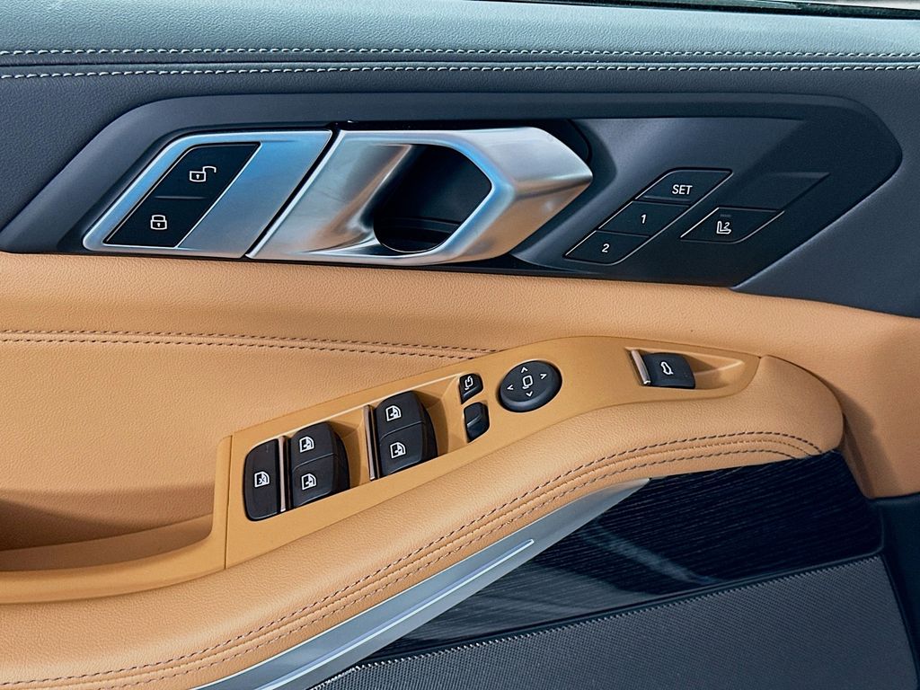 Thumbnail: 2026 BMW X5 - 20