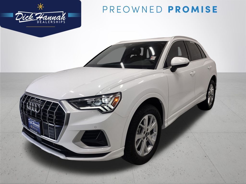 2023 Audi Q3 Premium