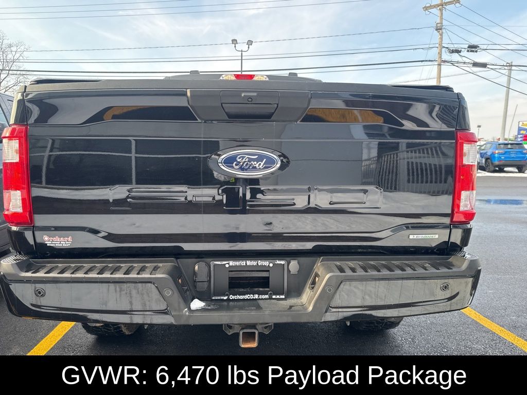 View vehicle photo 5