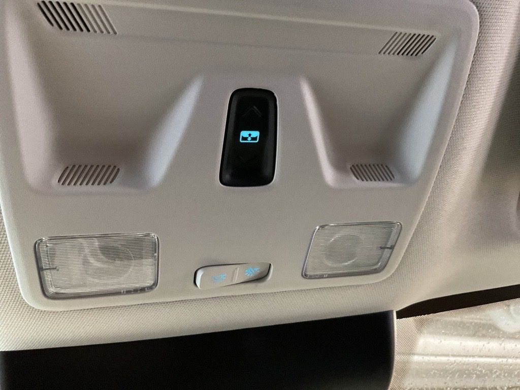 New 2026 White Ford XLT image 18