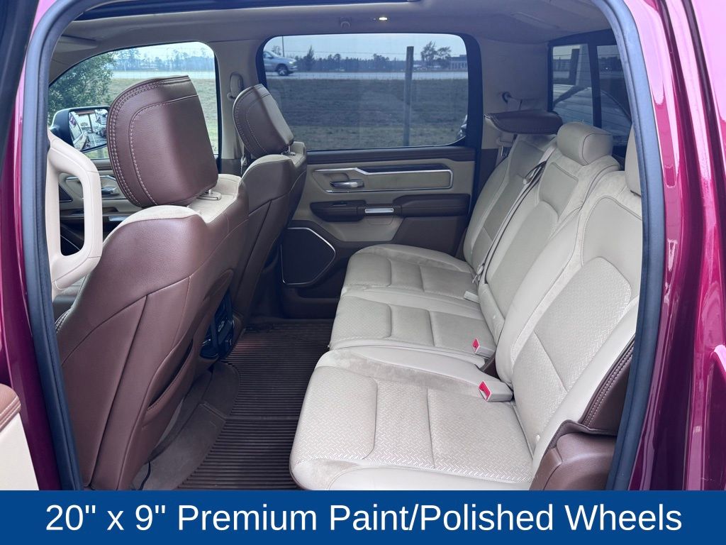 2019 Ram 1500 Laramie Crew Cab 4x4 5'7" Box