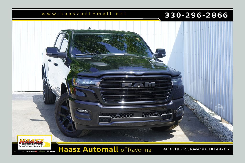 Diamond Black Crystal Pearlcoat 2025 RAM 1500 Pickup Truck Four-Wheel Drive 8-Speed Automatic