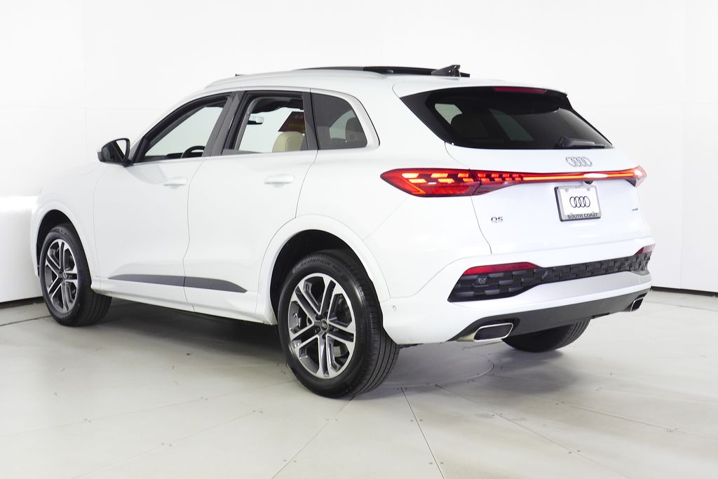 Thumbnail: 2025 Audi Q5 - 9