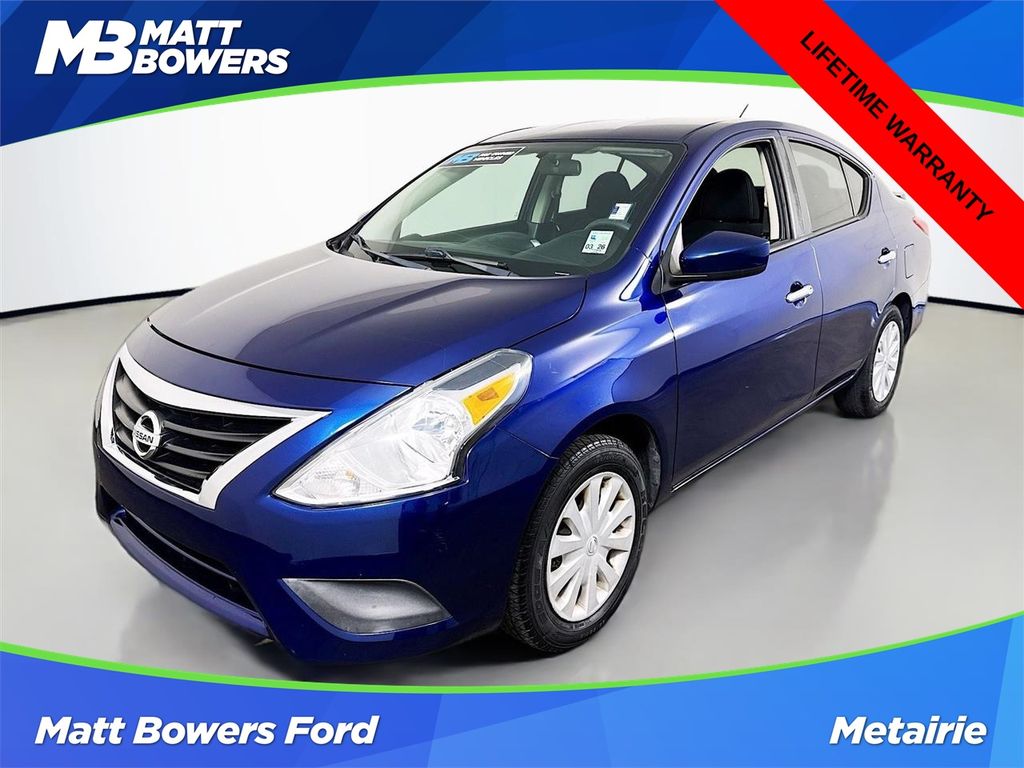 2019 Nissan Versa SV FWD