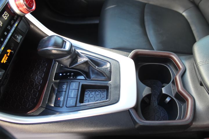 Used Car 2019 Toyota Rav4  Limited For Sale Under $25,000 In Georgetown, Texas