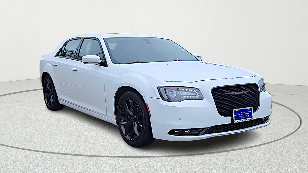 2022 Chrysler 300