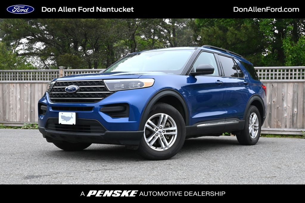 2022 Ford Explorer XLT Hero Image