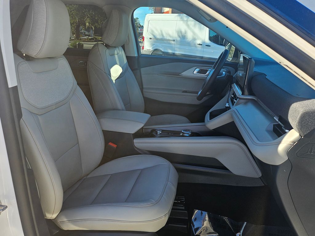 2026 Ford Explorer Active White at Walterboro Ford