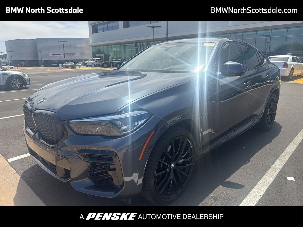 2022 BMW X6 xDrive40i Hero Image