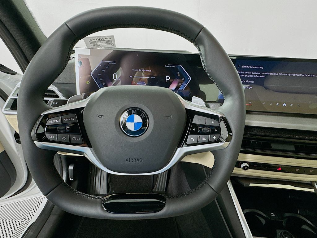 Thumbnail: 2026 BMW 3 Series - 10