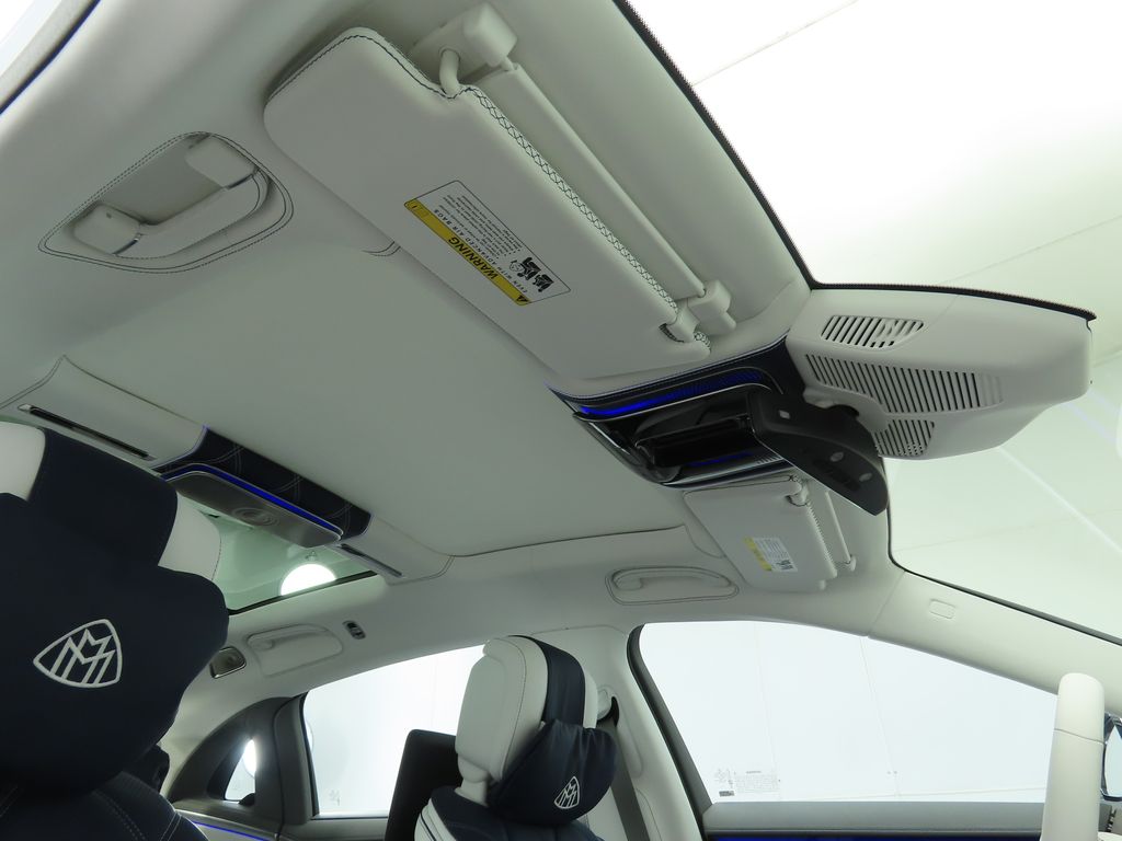 Thumbnail: 2024 Mercedes-Benz S-Class - 18