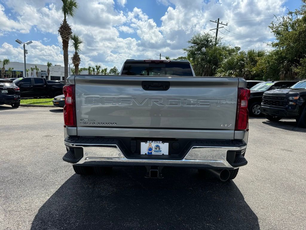 2024 Chevrolet Silverado 3500HD LTZ 7