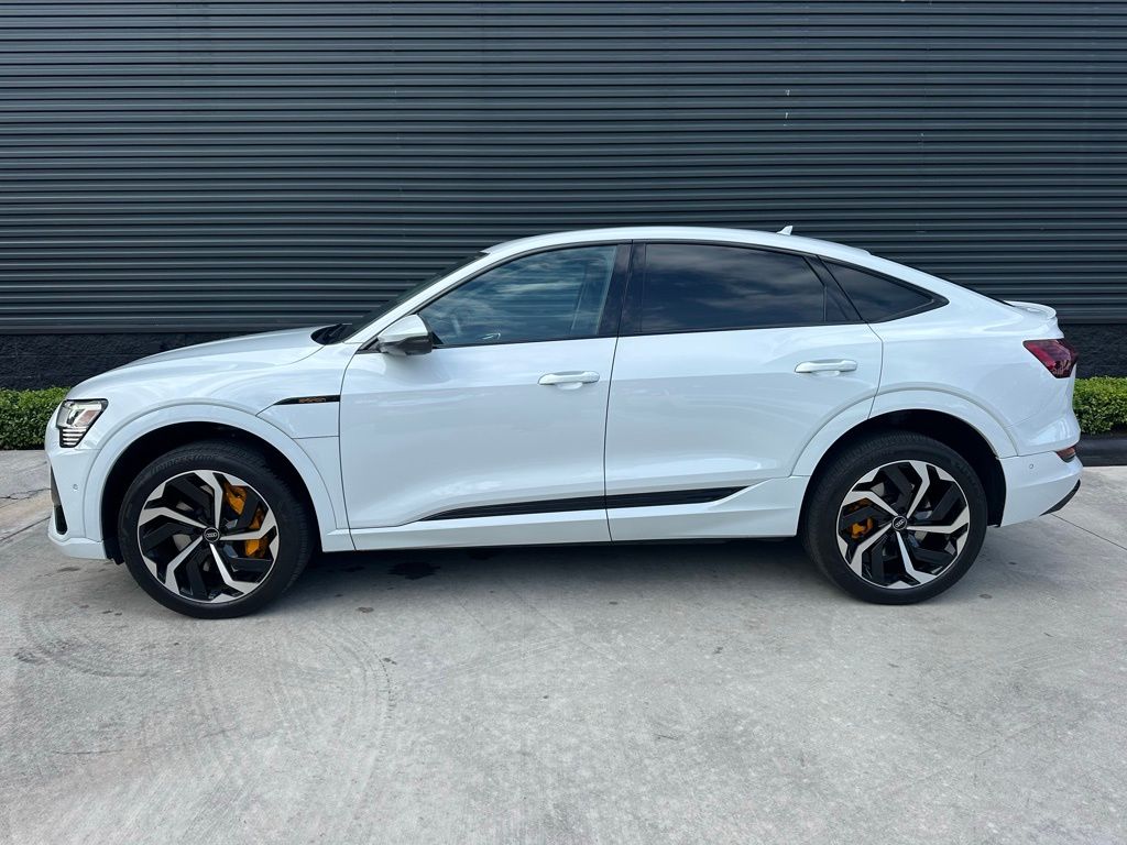 Used 2022 Audi e-tron Sportback Premium Plus with VIN WA12AAGE9NB030181 for sale in Austin, TX
