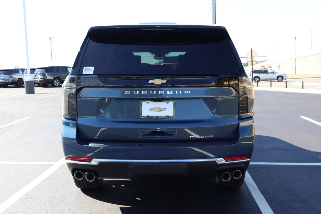 Thumbnail: 2025 Chevrolet Suburban - 6