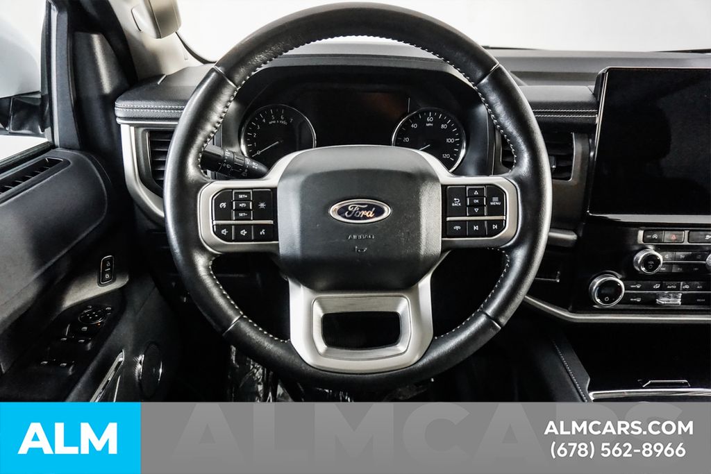 Used 2024 White Ford XLT image 27