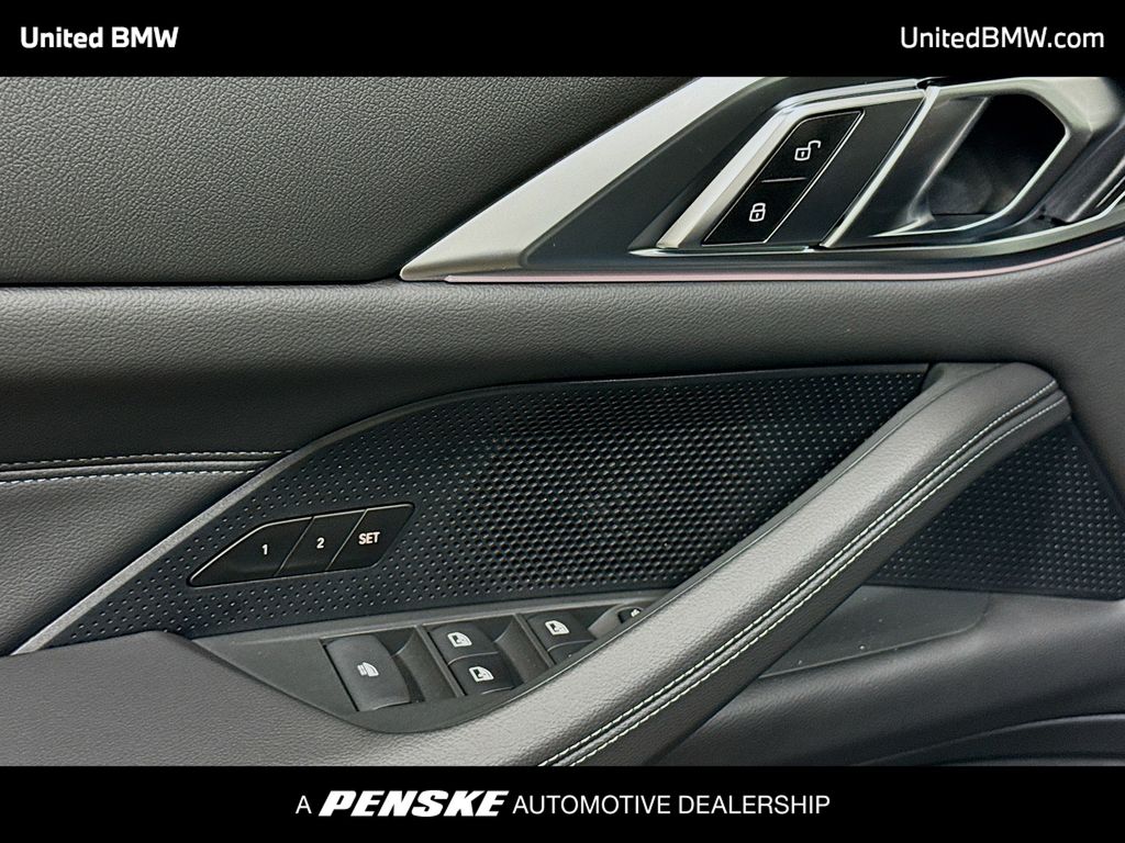 Thumbnail: 2026 BMW 4 Series - 3