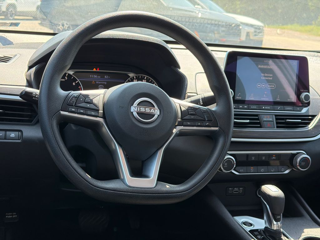 Used 2025 Gray Nissan 2.5 SV image 19