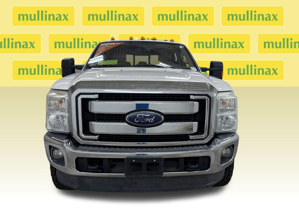 Used 2016  Ford Lariat image 13