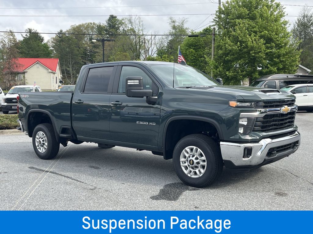 2025 Chevrolet Silverado 2500HD LT photo