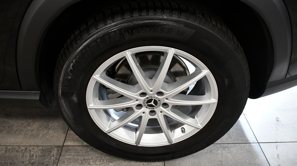 Thumbnail: 2025 Mercedes-Benz GLE - 12