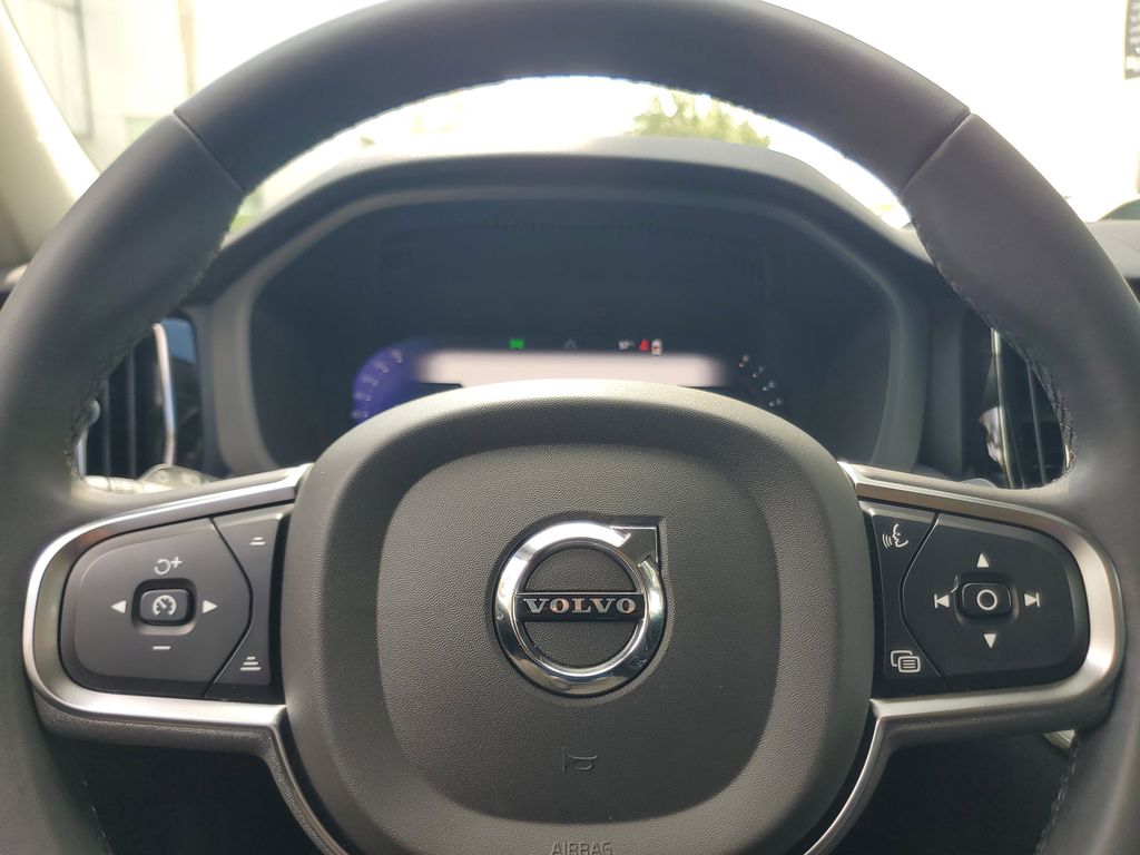 used 2024 Volvo XC60 car, priced at $31,895