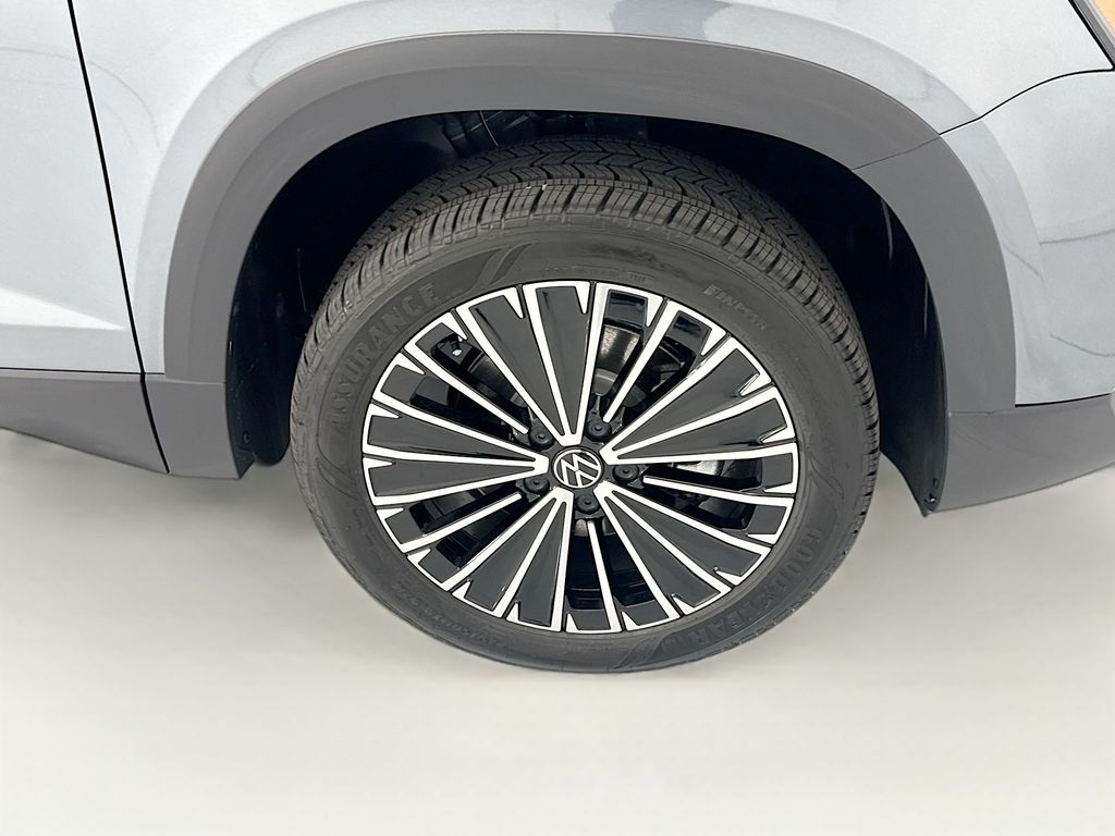 Thumbnail: 2026 Volkswagen Taos - 30