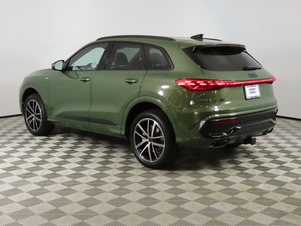 Thumbnail: 2026 Audi Q5 - 3