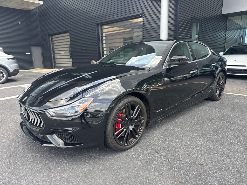 Nero Noctis Black 2019 Maserati Ghibli Sedan Rear-Wheel Drive 8-Speed Automatic