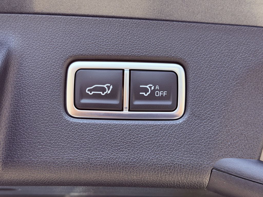 new 2026 Kia Sorento car, priced at $40,740